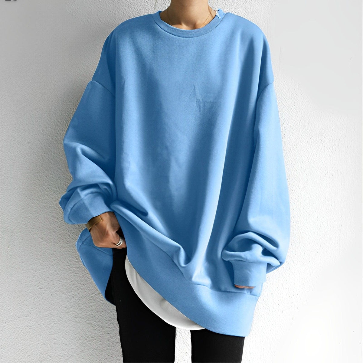 Women's Chunky Oversized Knit Sweater in Blue - front view