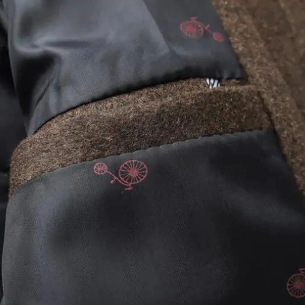 Men's Notch Lapel Wool-Blend Blazer Coat in Brown - alternate angle showing fit and fabric detail
