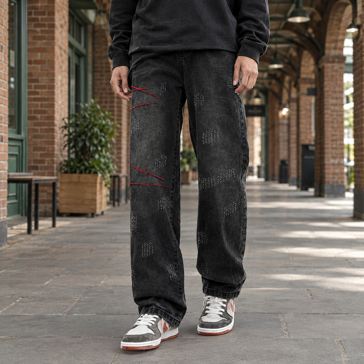 Men's Straight Jeans in Black - front view