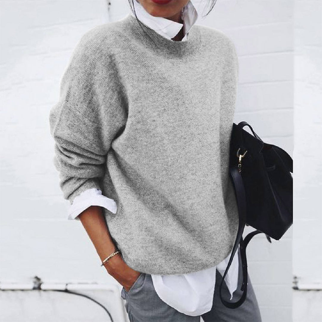 Men's Oversized Crew Neck Knit Sweater in Gray - front view